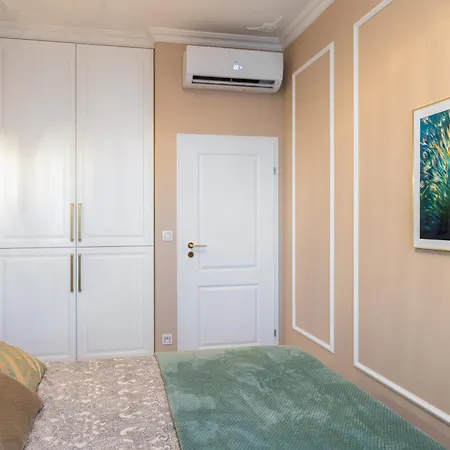 Versace Jana Pawla Apartamento Wrocław